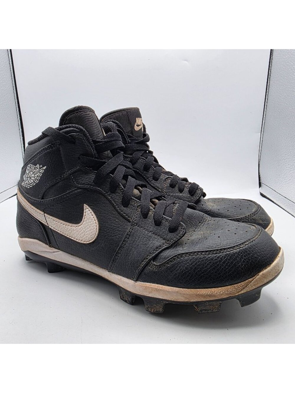 Air Jordan 1 Retro MCS High Mens Size 8.5 Baseball Cleats Black White AV5354-011
